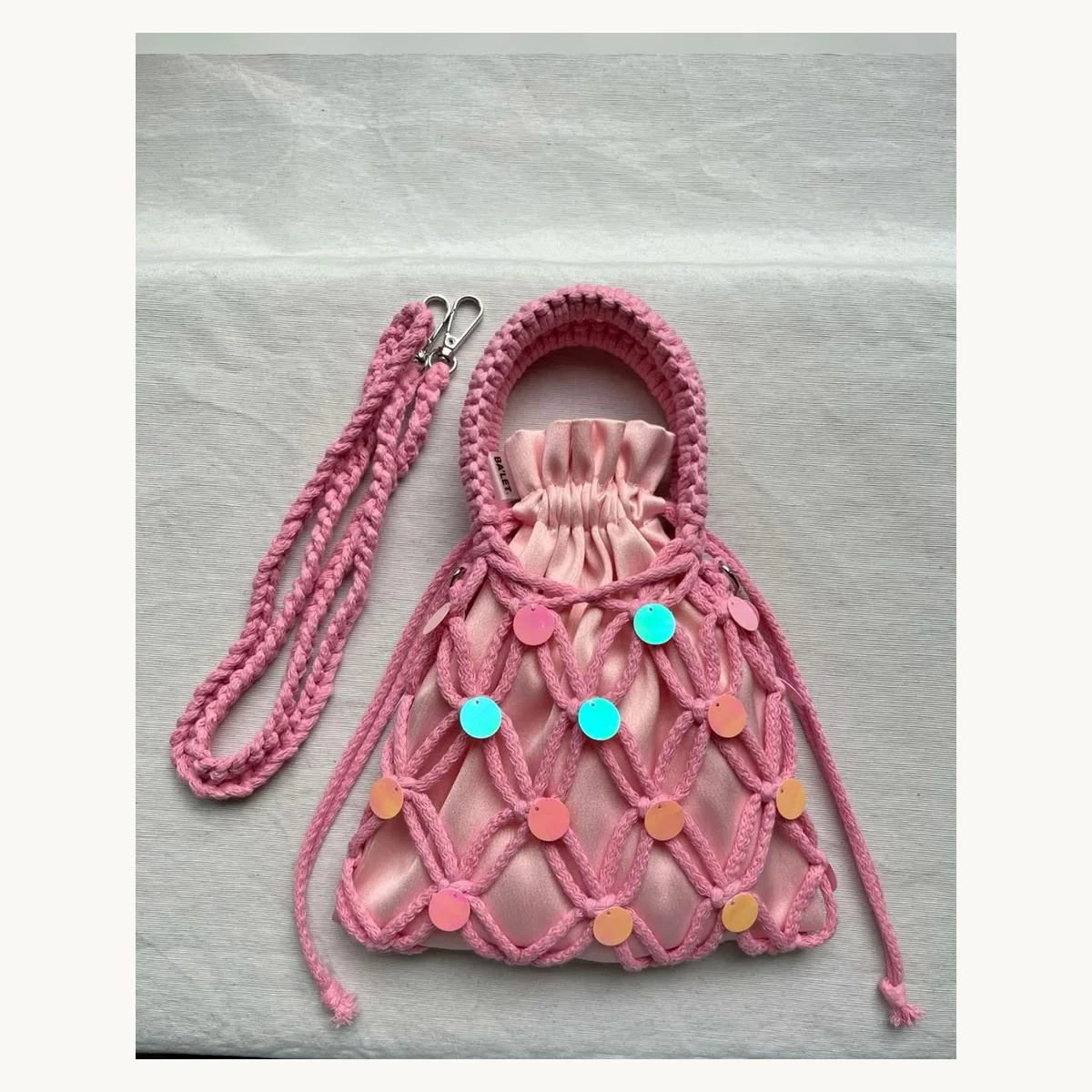 Sacs a main crochet fait main ZolaBelle, reference ZB044.